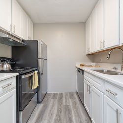 kitchen at Mauldin Heights located in Mauldin, SC