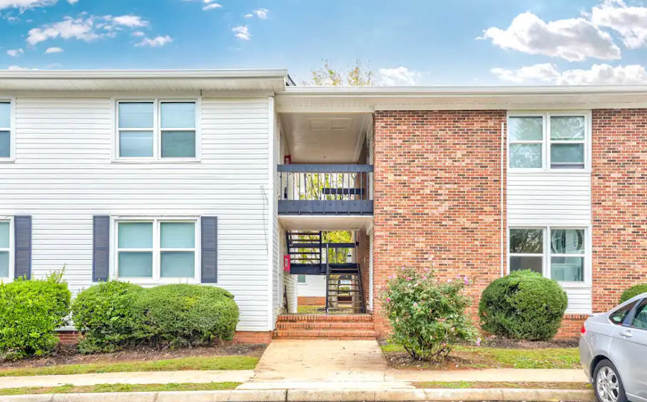 exterior at Mauldin Heights located in Mauldin, SC