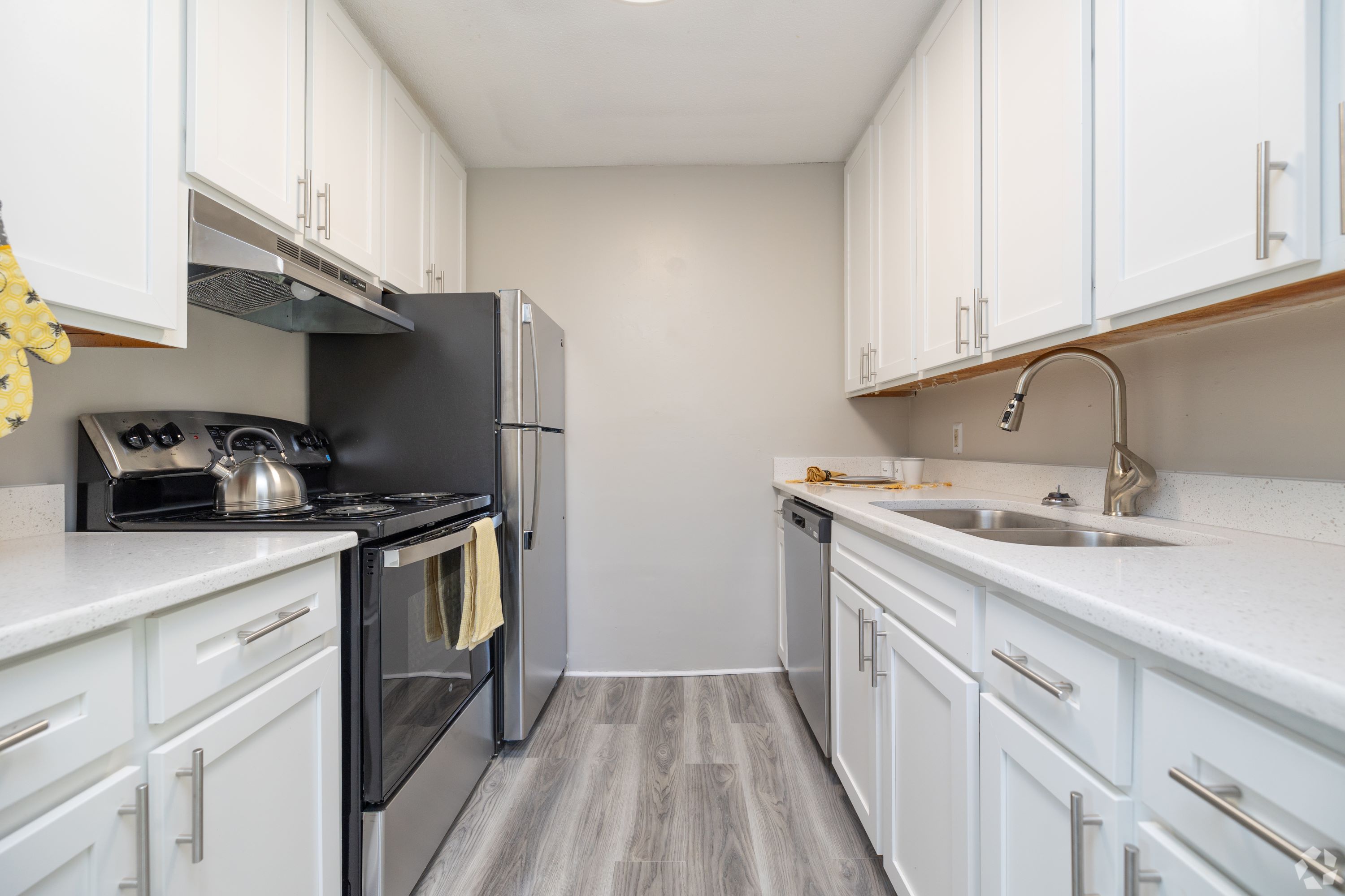 kitchen at Mauldin Heights located in Mauldin, SC